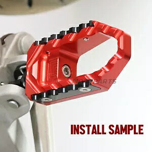 レッドツアーフロントライダーフットペグ MV Agusta Rivale 800 14 15 16用 Red TOUR Front Rider Foot Pegs For MV Agusta Rivale 800 14 15 16 【並行輸入品】