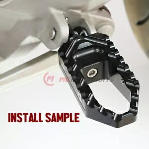 ブラックツアーフロントライダーフットペグホンダCB300R CBF300NA 19 20 21用 Black TOUR Front Rider Foot Pegs For Honda CB300R CBF300NA 19 20 21 【並行輸入品】