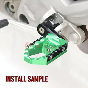 グリーン フロントフットペグ ツアー 40mm 調整可能 バンディット GSF 1250 S 07-14 15 16 17用 Green Front Foot Pegs TOUR 40mm Adjustable For Bandit GSF 1250 S 07-14 15 16 17 【並行輸入品】