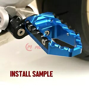ブルー CNC フロントフットペグ ツアー 25 ミリメートル調整可能ドゥカティモンスター 1200 R 16-18 19 Blue CNC Front Foot Pegs TOUR 25mm Adjustable For Ducati Monster 1200 R 16-18 19 【並行輸入品】