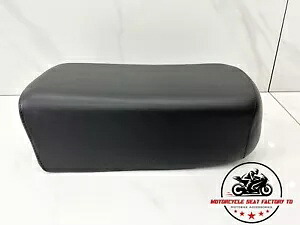 ホンダ ATC70 ATC 70 1978 - 1985 サドル (ブラック) 新品コンプリートバイクシートパン Honda ATC70 ATC 70 1978 - 1985 Saddle ( Black ) New Complete Motorcycle Seat Pan 【並行輸入品】