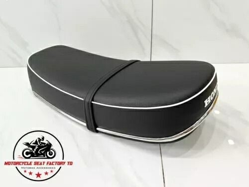 ホンダ CB450 1968-1971 シートリアヒンジアフターマーケットメタルパン CB 450 K1-K4 サドル。 Honda CB450 1968-1971 Seat Rear Hinge Aftermarket Metal Pan CB 450 K1-K4 Saddle. 【並行輸入品】