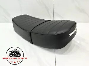 ホンダ CB450 1968-1971 シートリアヒンジアフターマーケットメタルパンサドル CB 450 K1-K4。 Honda CB450 1968-1971 Seat Rear Hinge Aftermarket Metal Pan Saddle CB 450 K1-K4. 【並行輸入品】