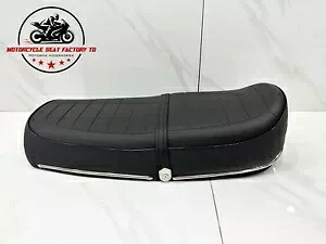 1969-1970 ホンダ CB750 K0 K1 Four 77200-300-020A-Rep シート Assy ダックテール サンドキャスト 1969-1970 Honda CB750 K0 K1 Four 77200-300-020A-Rep Seat Assy Duck Tail SandCast 【並行輸入品】｜カスタムパーツ WORLD倉庫