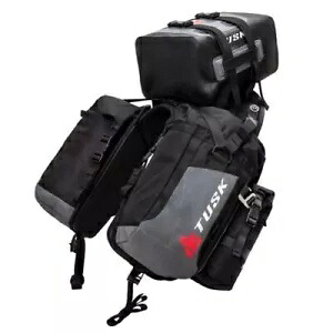 Tusk Excursion ラックレス ラゲッジ システム (X-Small ドライ ダッフル & ボトル ホルダー付き) Tusk Excursion Rackless Luggage System w/ X-Small Dry Duffel & Bottle Holders 【並行輸入品】