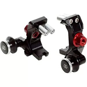 Gilles Tooling AXB チェーンアジャスター ヤマハ用 ブラック AXB-RM04-B Gilles Tooling AXB Chain Adjuster for Yamaha - Black AXB-RM04-B 【並行輸入品】