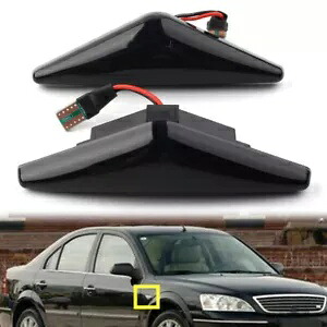 フォード フォーカス MK1 ダイナミック フロー マーカー サイド ターン シグナル LED ライト インジケーターに適合。 Fits Ford Focus MK1 Dynamic Flow Marker Side Turn Signal LED Lights Indicators 【並行輸入品】