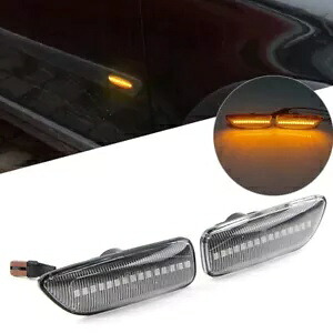 2Pc LED ダイナミックサイドマーカーターンシグナルライトボルボ S60 S80 MK1 V70 MK2 XC70 2Pc LED Dynamic Side Marker Turn Signal Light For Volvo S60 S80 MK1 V70 MK2 XC70 【並行輸入品】