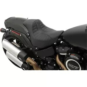 Drag Specialty EZ-Solo シート - スコーピオン ステッチ - ビニール - FXFB '18+ 0802-1128 Drag Specialties EZ-Solo Seat - Scorpion Stitch - Vinyl - FXFB '18+ 0802-1128 【並行輸入品】|カスタムパーツ WORLD倉庫