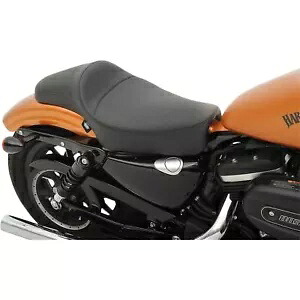 ドラッグスペシャリティーズ エクステンデッドリーチ プレデター スムースシート 04-17XL 0804-0610 Drag Specialties Extended Reach Predator Smooth Seat 04-17XL 0804-0610 【並行輸入品】｜カスタムパーツ WORLD倉庫