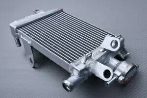 ウォータークーラー クーラー 右レーシング アルミ製 BMW R1200R 1200R R1200 RT 2014-2018- Water cooler cooler right racing made of aluminium BMW R1200R 1200R R1200 RT 2014-2018- 【並行輸入品】