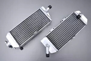 右 + 左強化レーシングウォーターラジエーター冷却ヤマハ YZF 450 2003-2005 Right + Left Reinforced Racing Water Radiators Cooling YAMAHA YZF 450 2003-2005 【並行輸入品】