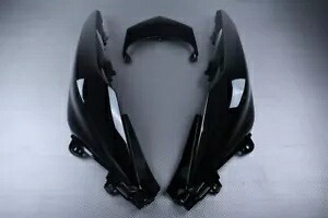 リアトリム コンプリートブラック ヤマハ xmax 125 / 300 x-max 2018-2022- Rear trim complete black Yamaha xmax 125 / 300 x-max 2018-2022- 【並行輸入品】