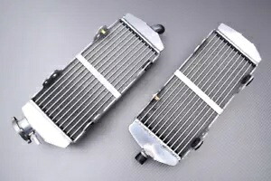 Ultra Amplified Racing ウォータークーラー 右+左 BETA RR-S 350 4T 2017-2019- Ultra Amplified Racing Water Cooler Right + Left BETA RR-S 350 4T 2017-2019- 【並行輸入品】
