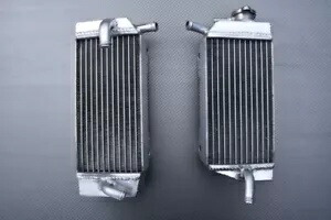 右 + 左レーシングアルミ水ラジエーター冷却ホンダ CRF 450 R 2005-2008 Right + Left Racing Aluminium Water Radiators Cooling HONDA CRF 450 R 2005-2008 【並行輸入品】