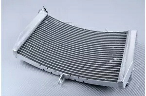 ヤマハ YZF R1 YZF-R1 RN19 2007-2008 アルミウォータークーラークーラーレーシング- Yamaha YZF R1 YZF-R1 RN19 2007-2008 Aluminum Water Cooler Cooler Racing- 【並行輸入品】｜カスタムパーツ WORLD倉庫