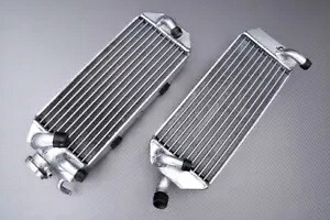 右+左超強化レーシング AVDB ウォーターラジエーター SUZUKI RM 250 1998-2000 Right+Left Ultra-Reinforced Racing AVDB Water Radiator SUZUKI RM 250 1998-2000 【並行輸入品】