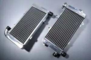 右 + 左水ラジエーターホンダ VTR 1000 F ファイアストーム トマホーク SC36 1997-2006 Right + Left Water Radiators HONDA VTR 1000 F FIRESTORM TOMAHAWK SC36 1997-2006 【並行輸入品】 57,475円