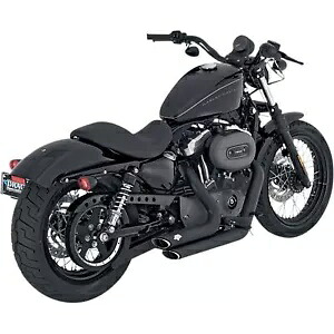 Vance And Hines ショートショット スタッガード エキゾースト - ブラック 47219 Vance And Hines Shortshots Staggered Exhaust - Black 47219 【並行輸入品】｜カスタムパーツ WORLD倉庫