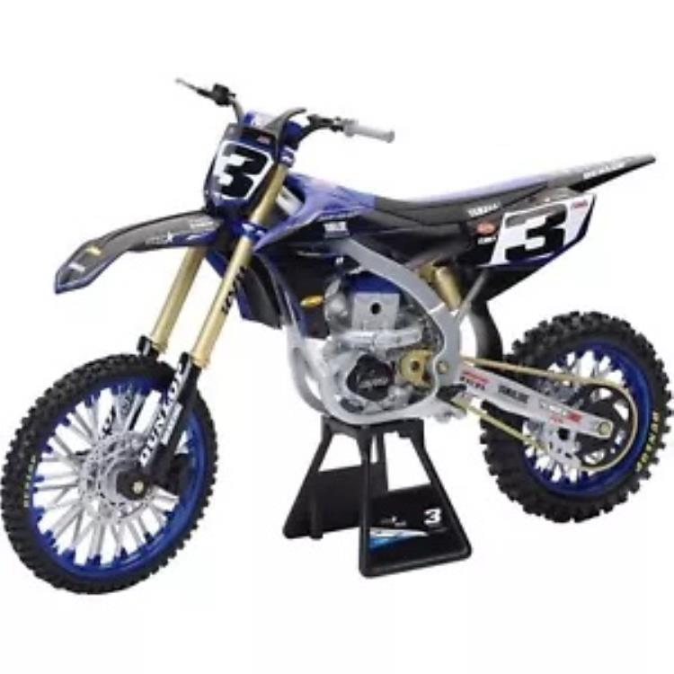 レプリカ 1:6 スケール ヤマハ ファクトリー チーム YZ450F Eli Tomac #3 W/#1 SX/MX 49713 Replica 1:6 Scale Yamaha Factory Team YZ450F Eli Tomac #3 W/#1 SX/MX 49713 【並行輸入品】