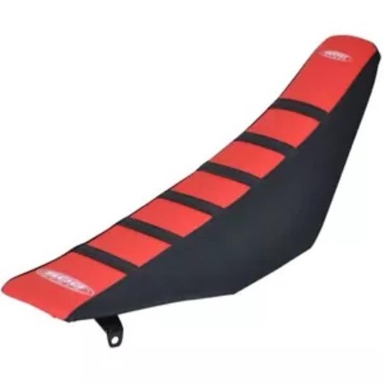 SDG 6 リブ シート カバー - ブラック リブ/レッド トップ/ブラック サイド 95947KRK SDG 6-Ribbed Seat Cover - Black Ribs/Red Top/Black Sides 95947KRK 【並行輸入品】