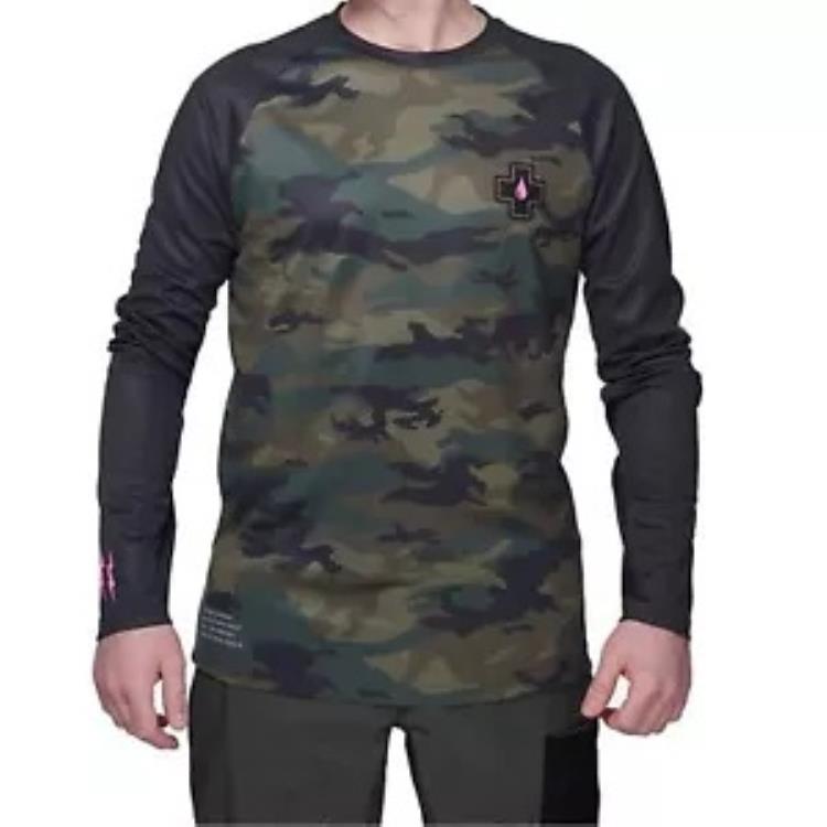 Muc-Off プレミアム ライダー メンズ ジャージ - 長袖 - カモフラージュ - M 20681 Muc-Off Premium Riders Men's Jersey - Long Sleeves - Camo - Medium 20681 【並行輸入品】