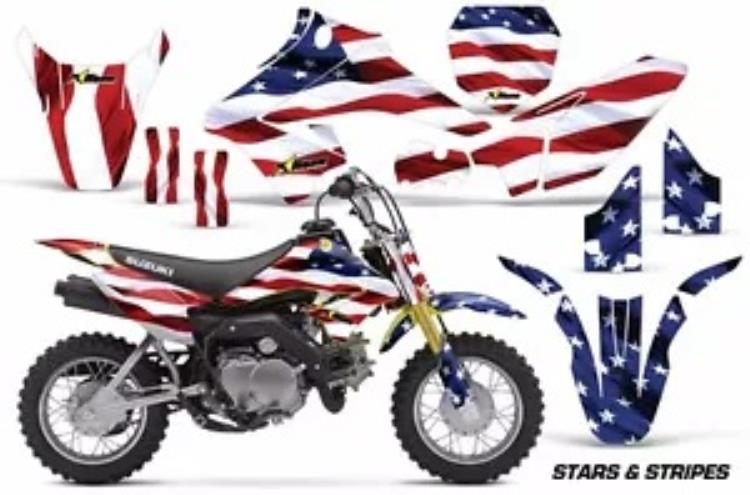 ダートバイクグラフィックキットデカールステッカーラップスズキ DRZ70 2008-2016 米国旗 Dirt Bike Graphics Kit Decal Sticker Wrap For Suzuki DRZ70 2008-2016 USA FLAG 【並行輸入品】