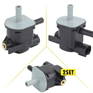 2 セット 136200-7010 真空スイッチキャニスターバルブ蒸気パージソレノイドトヨタ 4R 2SET 136200-7010 Vacuum Switch Canister Valve Vapor Purge Solenoid For Toyota 4R 【並行輸入品】