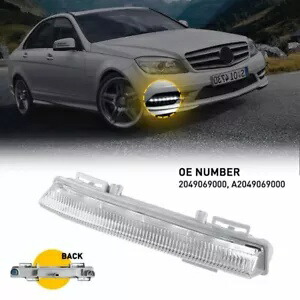 RH デイタイムランニングフォグライト LED フィット C、E、SLK メルセデスクラス W204 C250 RH Daytime Running Fog Light LED Fit For C,E,SLK Mercedes Class W204 C250 【並行輸入品】