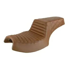 サドルメン ステップ アップ シート - インディアン用 ブラウン I20-06-176BR Saddlemen Step Up Seat - Brown for Indian I20-06-176BR 【並行輸入品】