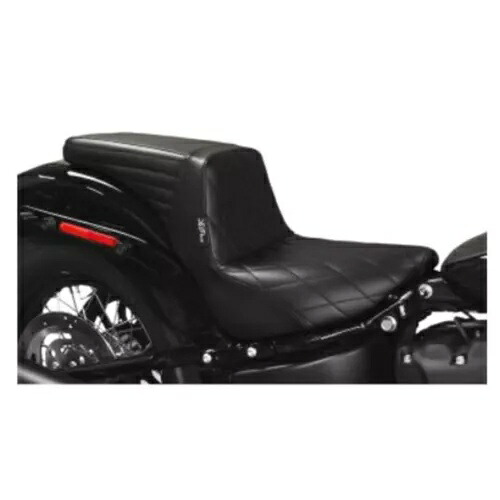Le Pera キックフリップ シート - ダイヤモンド - ソフテイル '18+ LYF-590DM Le Pera Kickflip Seat - Diamond - Softail '18+ LYF-590DM 【並行輸入品】