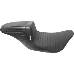 Le Pera キックフリップ ダディ ロングレッグ シート - プリーツ グリップ - FL '08+ LK-597DLPTGP Le Pera Kickflip Daddy Long Legs Seat - Pleated Grip - FL '08+ LK-597DLPTGP 【並行輸入品】｜カスタムパーツ WORLD倉庫