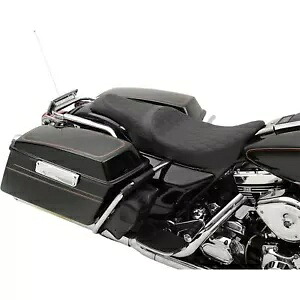 ドラッグ スペシャリティーズ キャバレロ ??ダイヤモンド シート - FL '97-'07 0801-1133 Drag Specialties Caballero Diamond Seat - FL '97-'07 0801-1133 【並行輸入品】｜カスタムパーツ WORLD倉庫