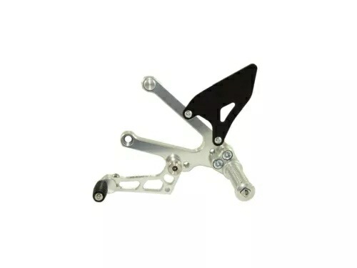 調節可能なリアセット シルバー エコ Ducabike Ducati Supersport 600 1994 - 1997用 Adjustable Rearset Silver Eco Ducabike For Ducati Supersport 600 1994 - 1997 【並行輸入品】