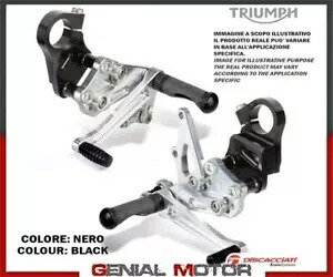 Triumph Thruxton 調節可能なフットレスト キット DISCACCIATI Prd603 ブラック アルマイト処理 Triumph Thruxton Adjustable Footrests Kit DISCACCIATI Prd603 Black Anodized 【並行輸入品】