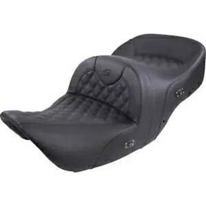 Saddlemen Roadsofa? シート - ヒーター付き - GL OPEN BOX H01-07-182HCT Saddlemen Roadsofa? Seat - Heated - GL OPEN BOX H01-07-182HCT 【並行輸入品】