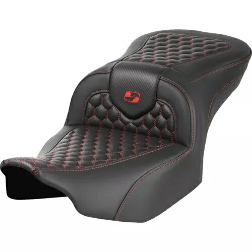 Roadsofa? シート - ハニカム - レッド ステッチ - FLTR/FLHX '23-'24 823-07-18904 Roadsofa? Seat - Honeycomb - Red Stitch - FLTR/FLHX '23-'24 823-07-18904 【並行輸入品】