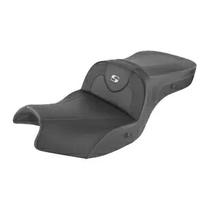 Saddlemen ヒーテッド ロード ソファ シート - カーボンファイバー - インド I20-06-185HCT 用 ブラック Saddlemen Heated Road Sofa Seat - Carbon Fiber - Black for Indian I20-06-185HCT 【並行輸入品】|カスタムパーツ WORLD倉庫