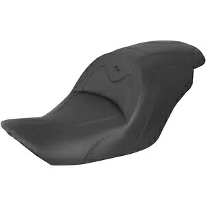 SADDLEMEN RoadSofa? シート - 背もたれなし - ブラック W/ブラック ステッチ H23-20-187 SADDLEMEN RoadSofa? Seat - Without Backrest - Black W/Black Stitching H23-20-187 【並行輸入品】｜カスタムパーツ WORLD倉庫