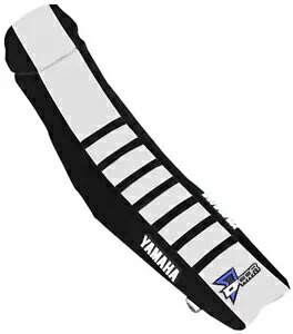 D'Cor Visuals ヤマハ ブラック/ホワイト リブ シート カバー (30-50-471) D'Cor Visuals Yamaha Black/White Ribbed Seat Cover (30-50-471) 【並行輸入品】