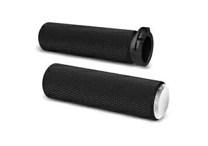 Arlen Ness Fusion ローレットグリップ (クロームエンドキャップ付き) (07-326) Arlen Ness Fusion Knurled Grips with Chrome End Caps (07-326) 【並行輸入品】