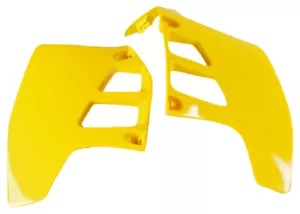 UFO イエロー プラスチック ラジエター シュラウド/カバー (SU02908101) UFO Yellow Plastic Radiator Shrouds/Covers (SU02908101) 【並行輸入品】