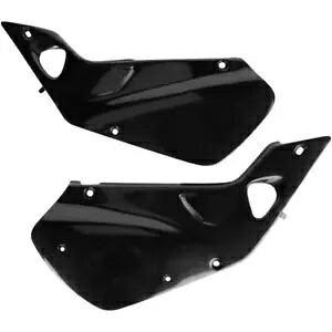 UFO サイドパネル ブラック HO03602001 ホンダ CR250R 2 ストローク/CR125R用 UFO Side Panels Black HO03602001 for Honda CR250R 2-Stroke/CR125R 【並行輸入品】