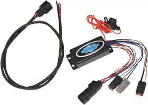 Badlands プラグアンドプレイ ブレーキ ライト/ラン/ウインカー照明制御モジュール IHL-04B Badlands Plug-N-Play Brake Light/Run/Turn Signal Lighting Control Module IHL-04B 【並行輸入品】