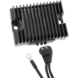 Drag Specialty プレミアム ボルテージ レギュレーター ブラック #174057 Drag Specialties Premium Voltage Regulator Black #174057 【並行輸入品】