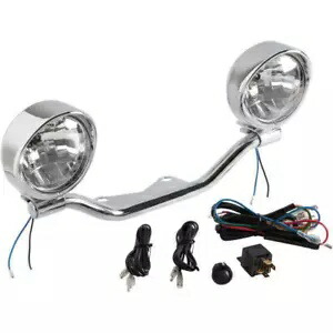 ショークローム ドライビングライトバーキット ホンダ VT1100 シャドウ 1100 ACE 1997-2001 に適合 Show Chrome Driving Lightbar Kit Fits Honda VT1100 Shadow 1100 ACE 1997-2001 【並行輸入品】