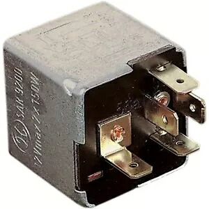 ドラッグスペシャリティーズ カスタム ヘッドライト リレー DS-324201 Drag Specialties Custom Headlight Relay DS-324201 【並行輸入品】 38,610円