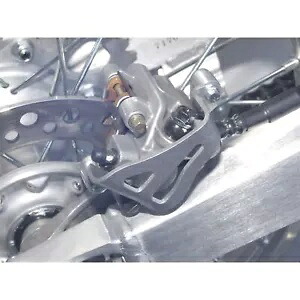 ワークスアルミ リアキャリパーガード CR/RM/DR-Z 25-010 Works Alum Rear Caliper Guard CR/RM/DR-Z 25-010 【並行輸入品】
