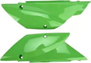 UFO プラスチックパネル サイド KLX110 GRN KA04717-026 UFO PLASTICS PANELS SIDE KLX110 GRN KA04717-026 【並行輸入品】
