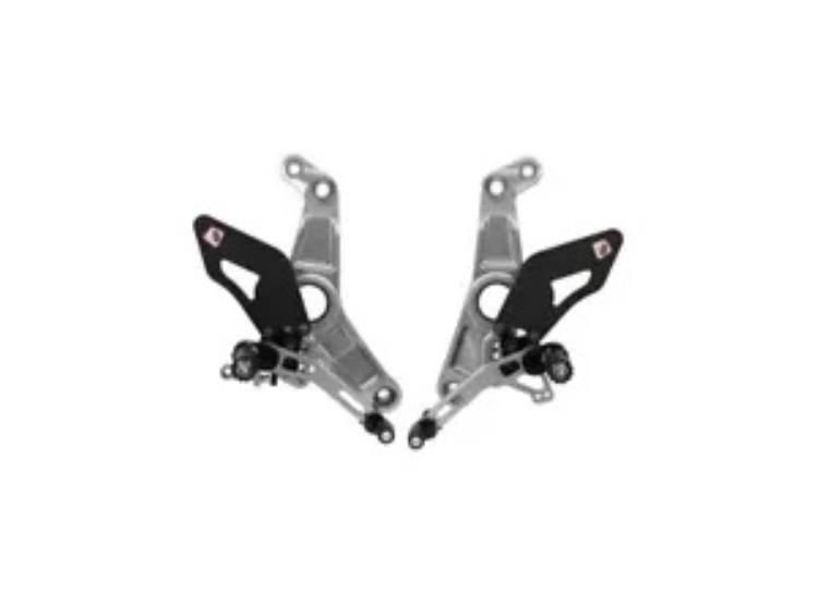 調節可能なリアセット シルバーシルバー Ducabike Ducati Monster 1200 S 2014 - 2021用 Adjustable Rearset Silver-silver Ducabike For Ducati Monster 1200 S 2014 - 2021 【並行輸入品】